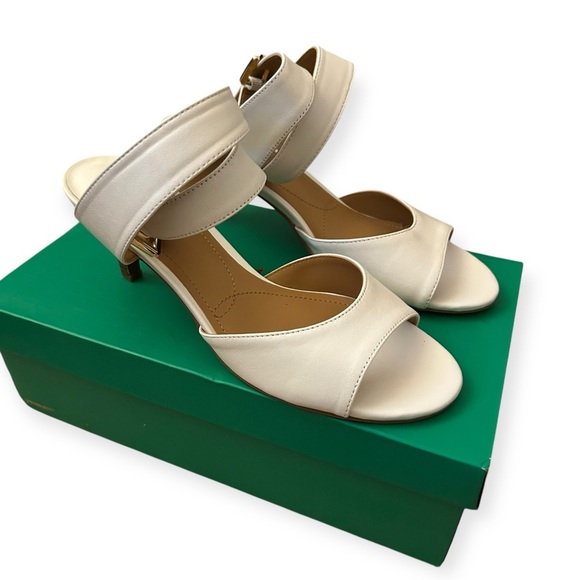 J. Renee Sancino Leather Sandals Sz 9 Memory Foam Buckle Ankle Strap Heels - Picture 5 of 10